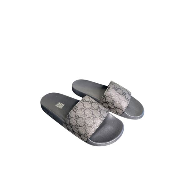 Gucci NIB GG Supreme Canvas Slide Sandals in Gray/Black Size 10 - Picture 2 of 11